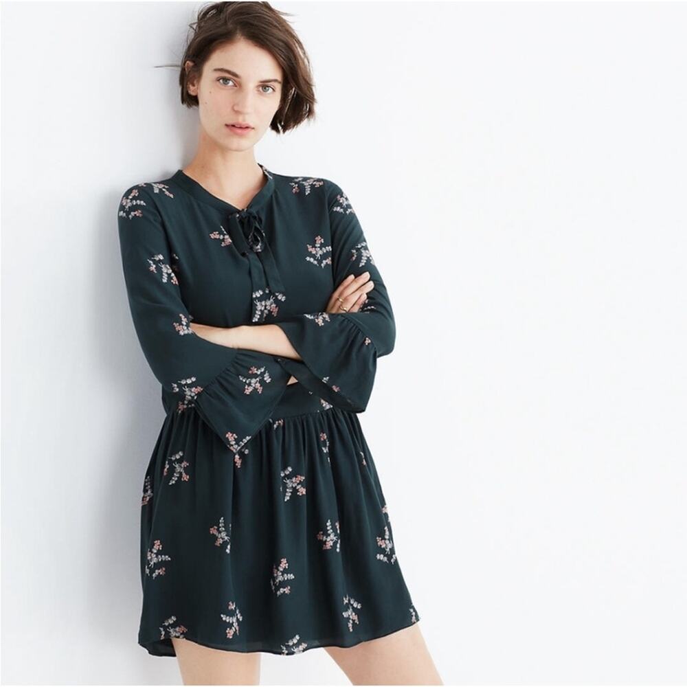 Madewell Silk Tie Neck Mini Dress Size XS H0260 Wild Botanic Green 100% Silk